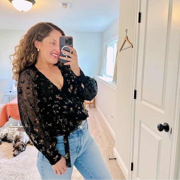 Parker Black Gold Velvet Wrap Top Blouse Small - Picture 1 of 13